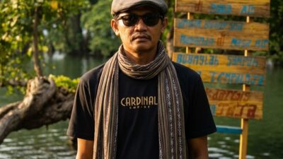 Membaca Politik Identitas dalam Sastra: Pendekatan Kajian Budaya (1)